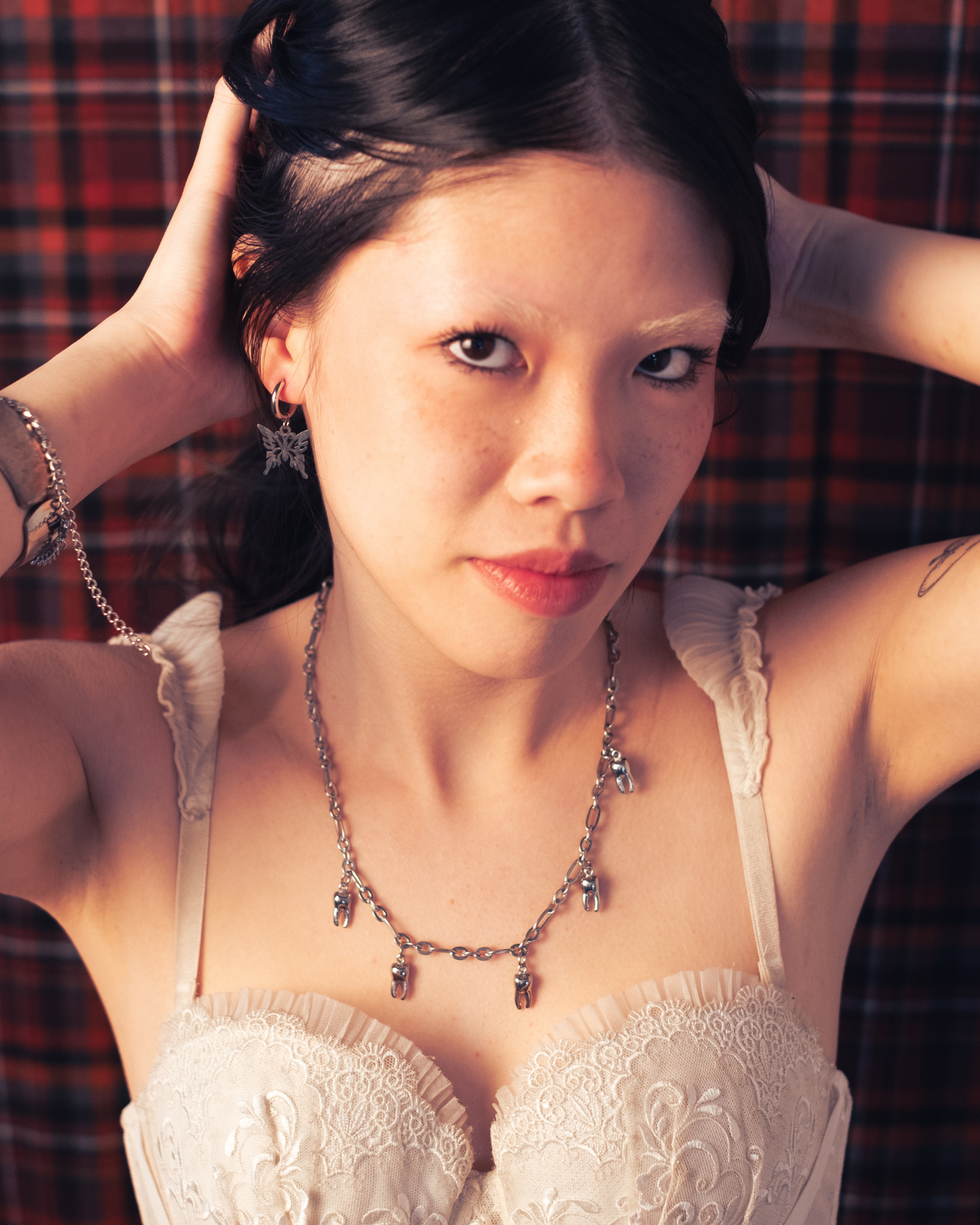 'floss' necklace