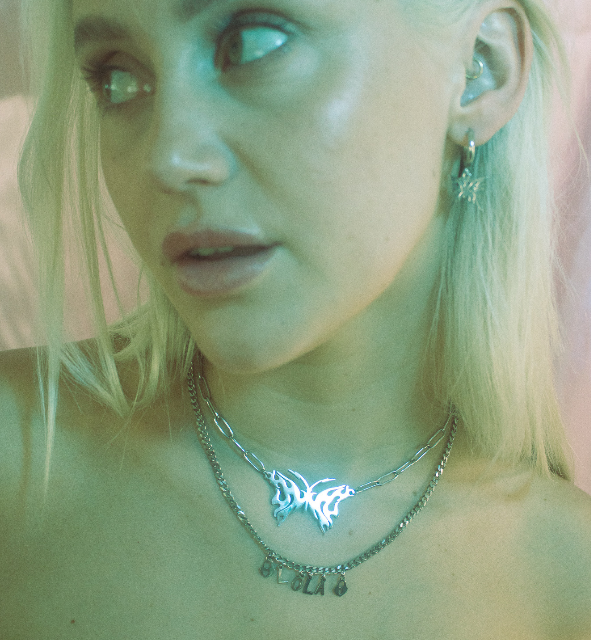 'flutter' necklace