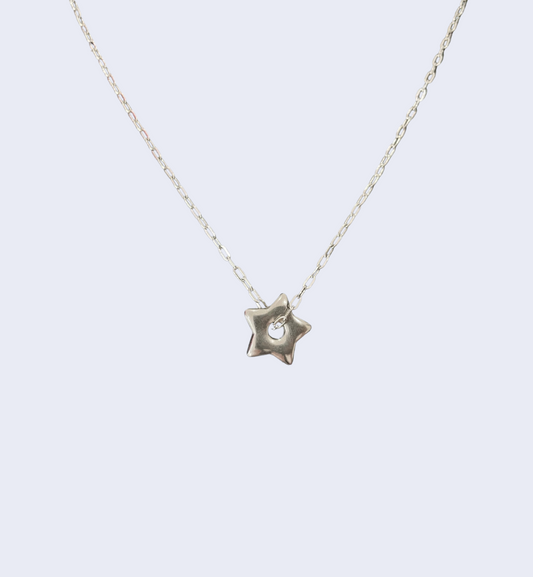 'riley' star necklace